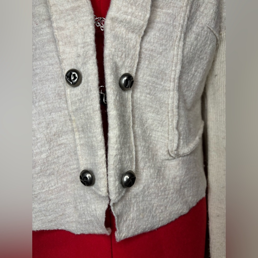 Free People Wool Women's Cream Sweater Jacket with hook closure size Large - Picture 8 of 15